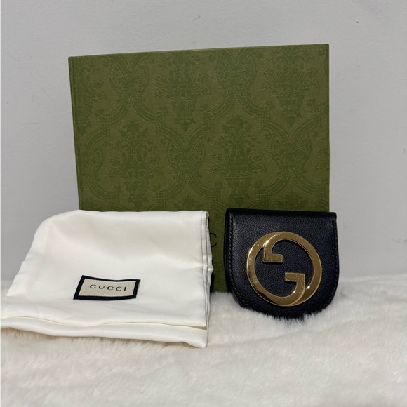 Gucci Handbags - Gucci Black Coin purse with Gold Logo